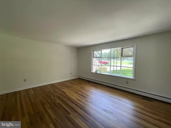 Warminster, PA 18974,1240 JACKSONVILLE RD