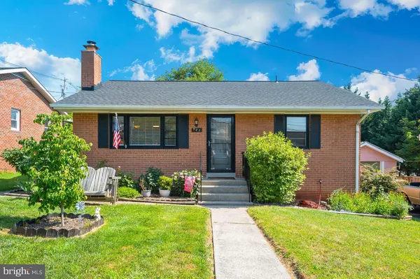 907 CHESTNUT ST, Frederick, MD 21703