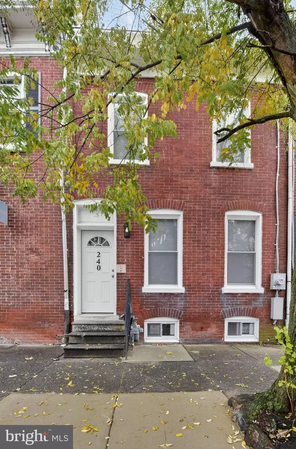 Wilmington, DE 19801,240 N LOMBARD ST