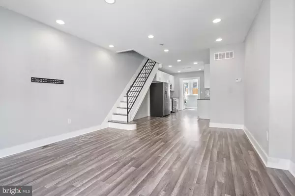 Philadelphia, PA 19145,2224 S ROSEWOOD ST