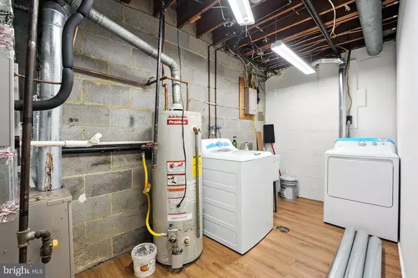 Centreville, VA 20120,14839 HOXTON SQ