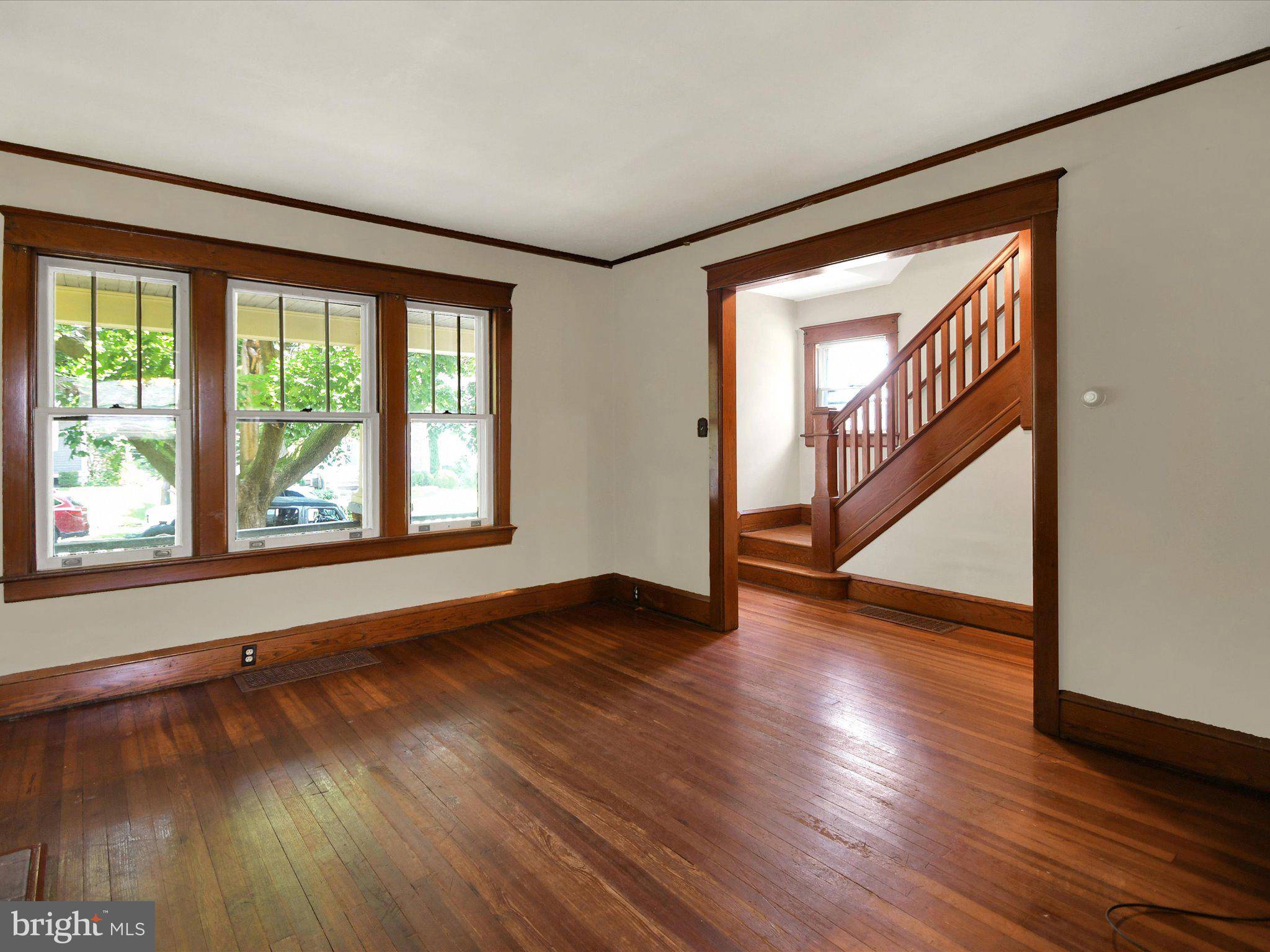 Nazareth, PA 18064,114 S NEW ST