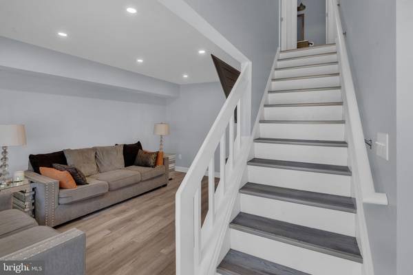 Mays Landing, NJ 08330,2501 OLEANDER CT
