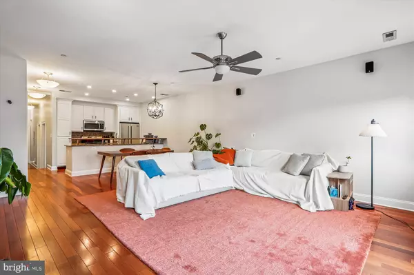 Washington, DC 20009,1423 CLIFTON ST NW #4