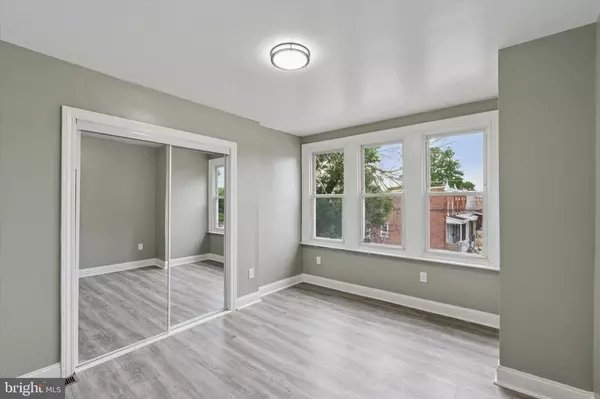 Philadelphia, PA 19142,6517 GREENWAY AVE