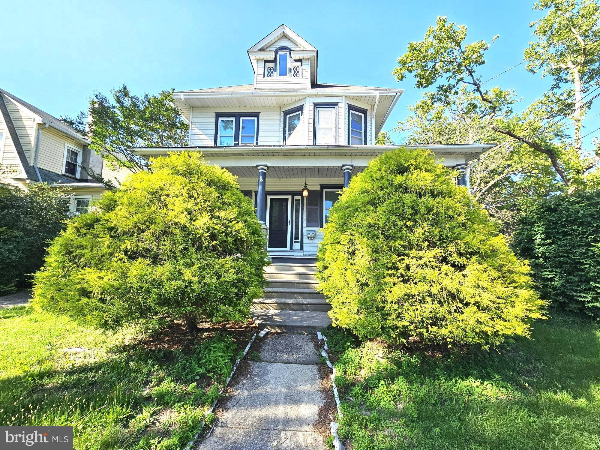 Collingswood, NJ 08108,951 PARK AVE