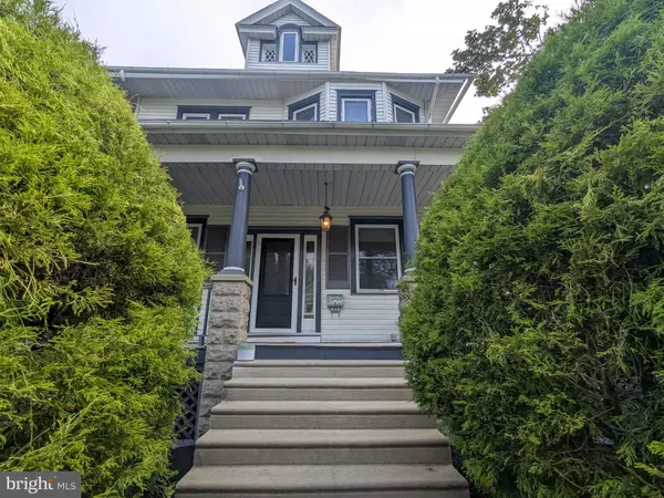 Collingswood, NJ 08108,951 PARK AVE