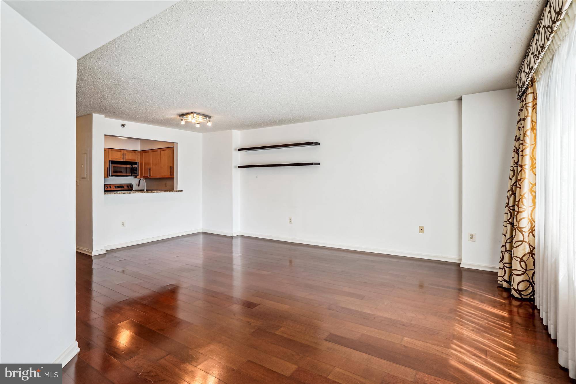 10101 GROSVENOR PL #407, Rockville, MD 20852
