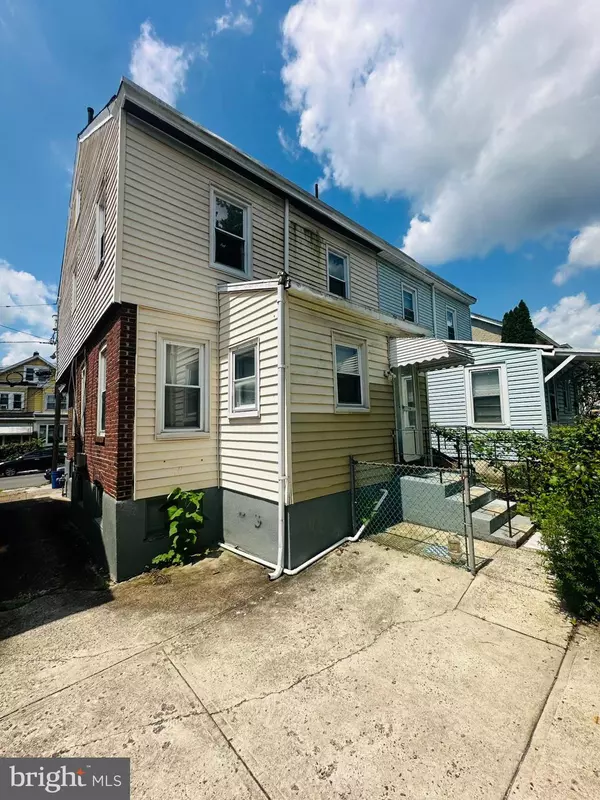 Trenton, NJ 08618,656 RUTHERFORD AVE
