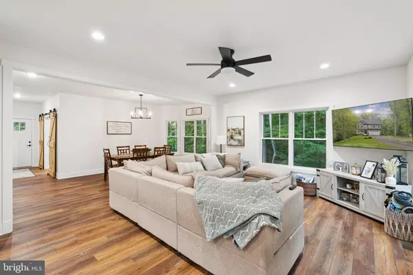 King George, VA 22485,10042 NATURAL GRASS WAY