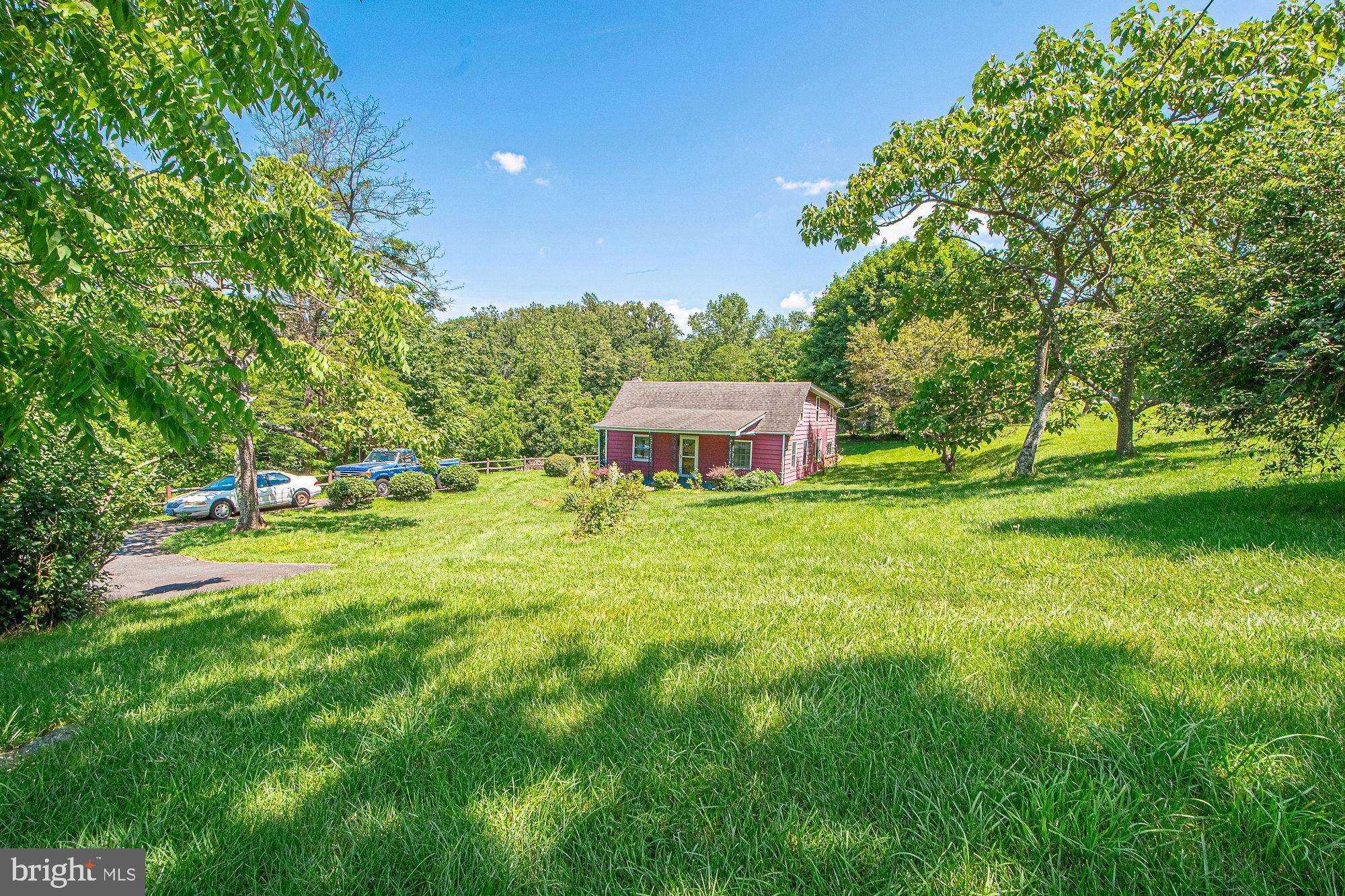 Chester Gap, VA 22623,115 CHESTER GAP RD