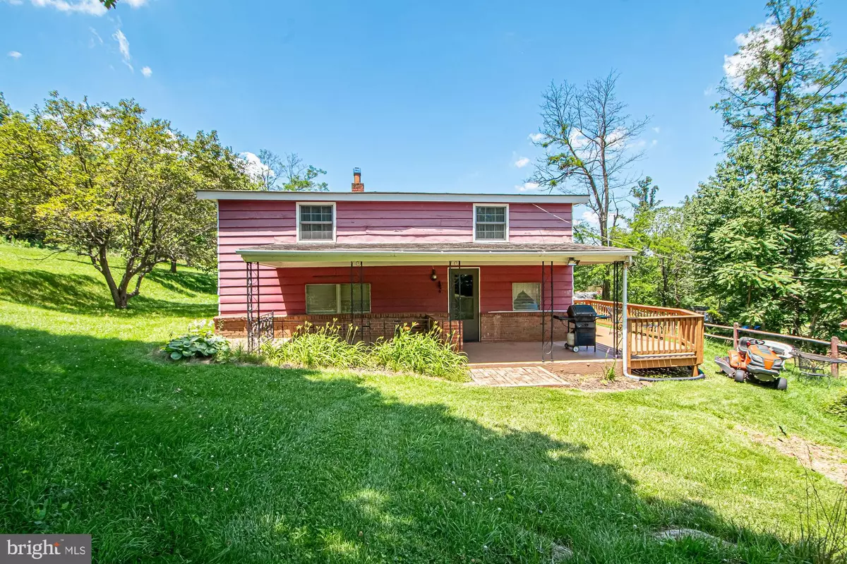 Chester Gap, VA 22623,115 CHESTER GAP RD