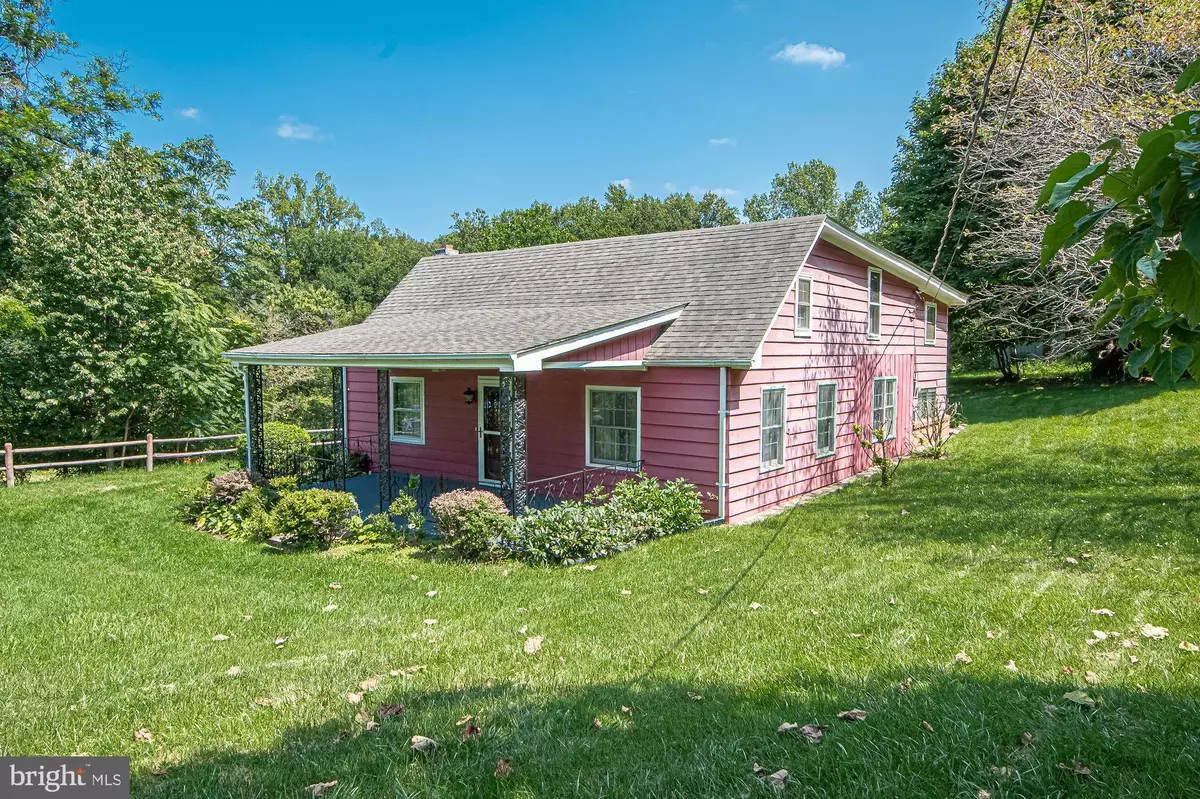 Chester Gap, VA 22623,115 CHESTER GAP RD