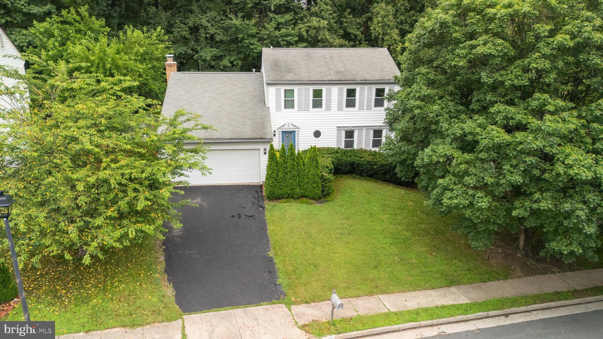 Herndon, VA 20170,12704 FANTASIA DR