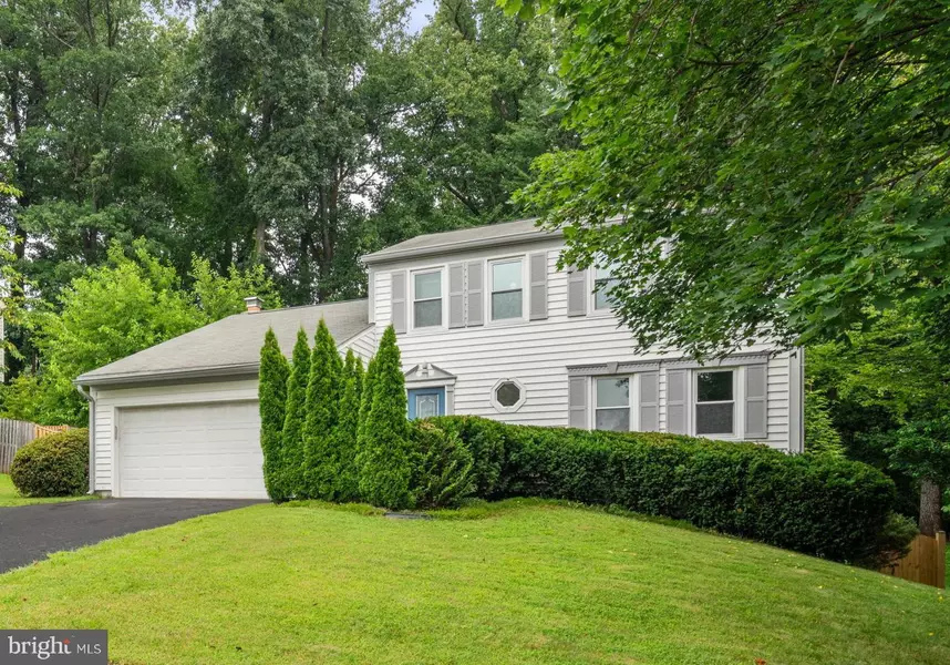12704 FANTASIA DR, Herndon, VA 20170