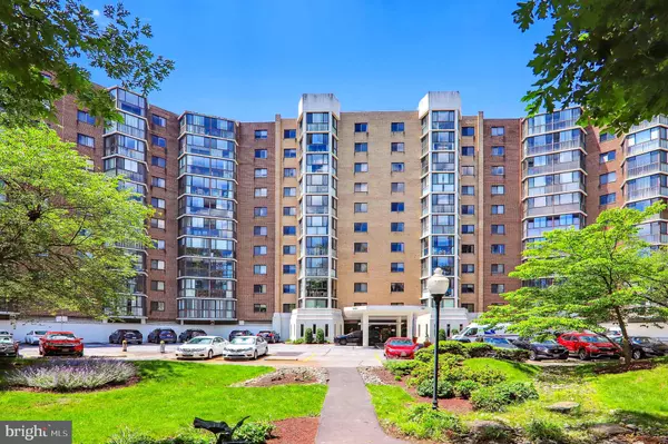 Silver Spring, MD 20906,15101 INTERLACHEN DR #1-126