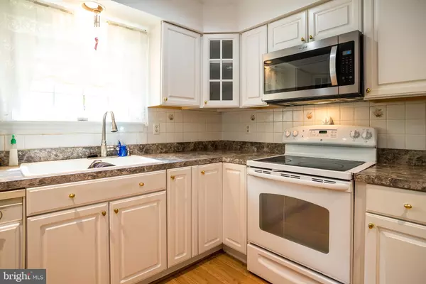 La Plata, MD 20646,406 HICKORY CIR