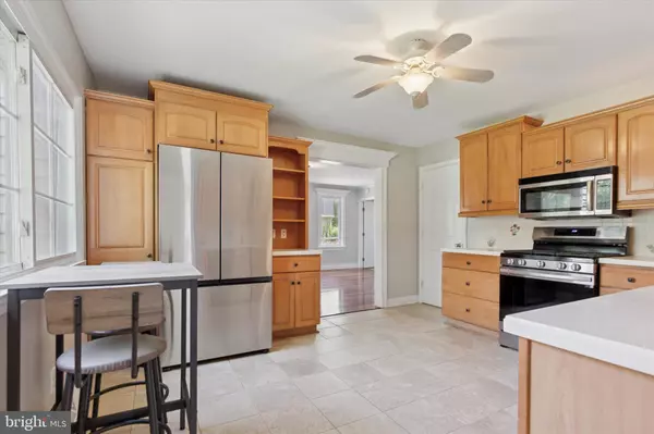 Norristown, PA 19403,800 PIERCE RD