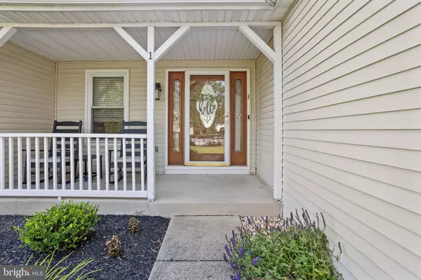Newtown, PA 18940,1 PARKVIEW CT