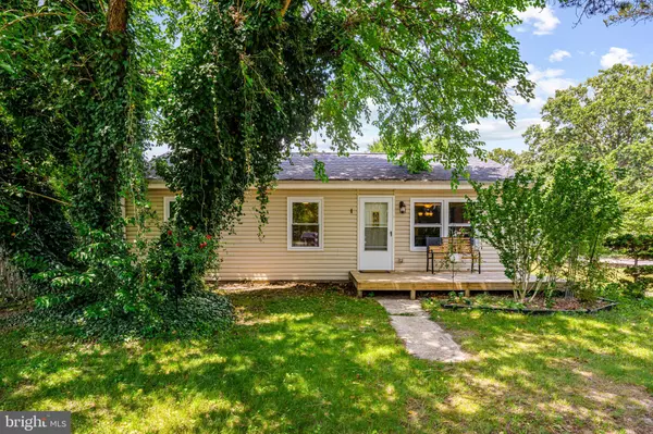 Mays Landing, NJ 08330,5902 COLONY DR