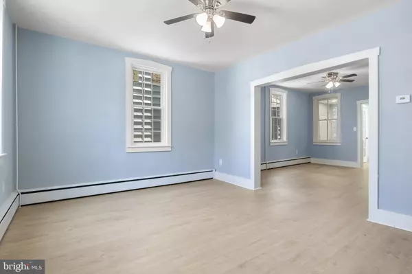 Manheim, PA 17545,33 W FERDINAND ST