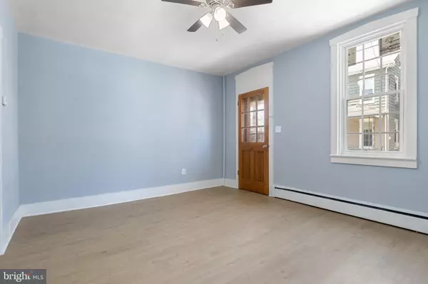 Manheim, PA 17545,33 W FERDINAND ST