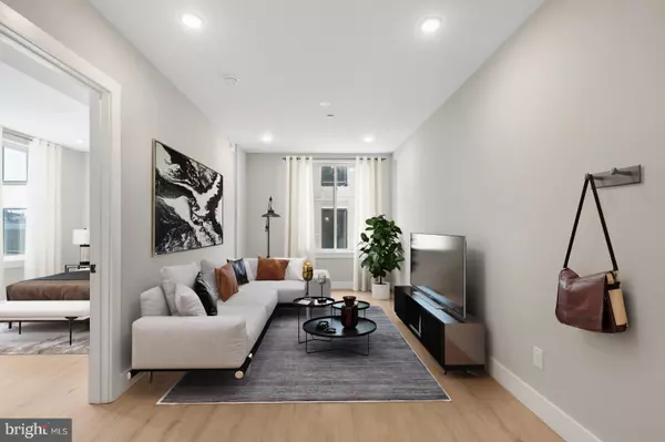 Philadelphia, PA 19125,1144 FRANKFORD AVE #403