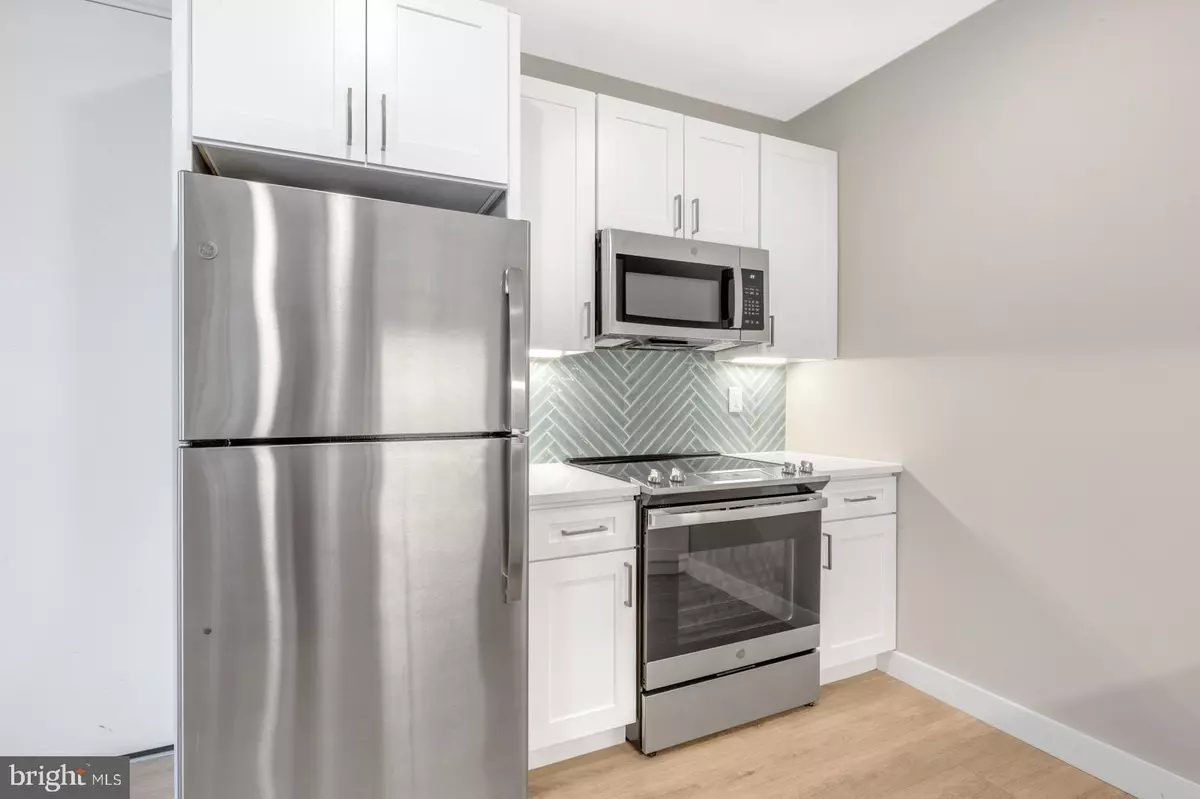 Philadelphia, PA 19125,1144 FRANKFORD AVE #403