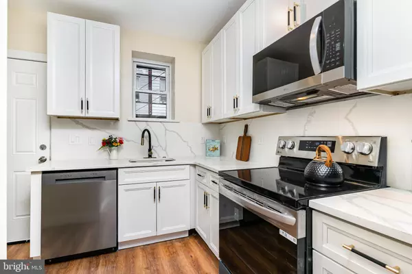 Philadelphia, PA 19143,5637 RODMAN ST