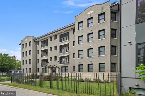 Washington, DC 20011,4800 GEORGIA NW #405