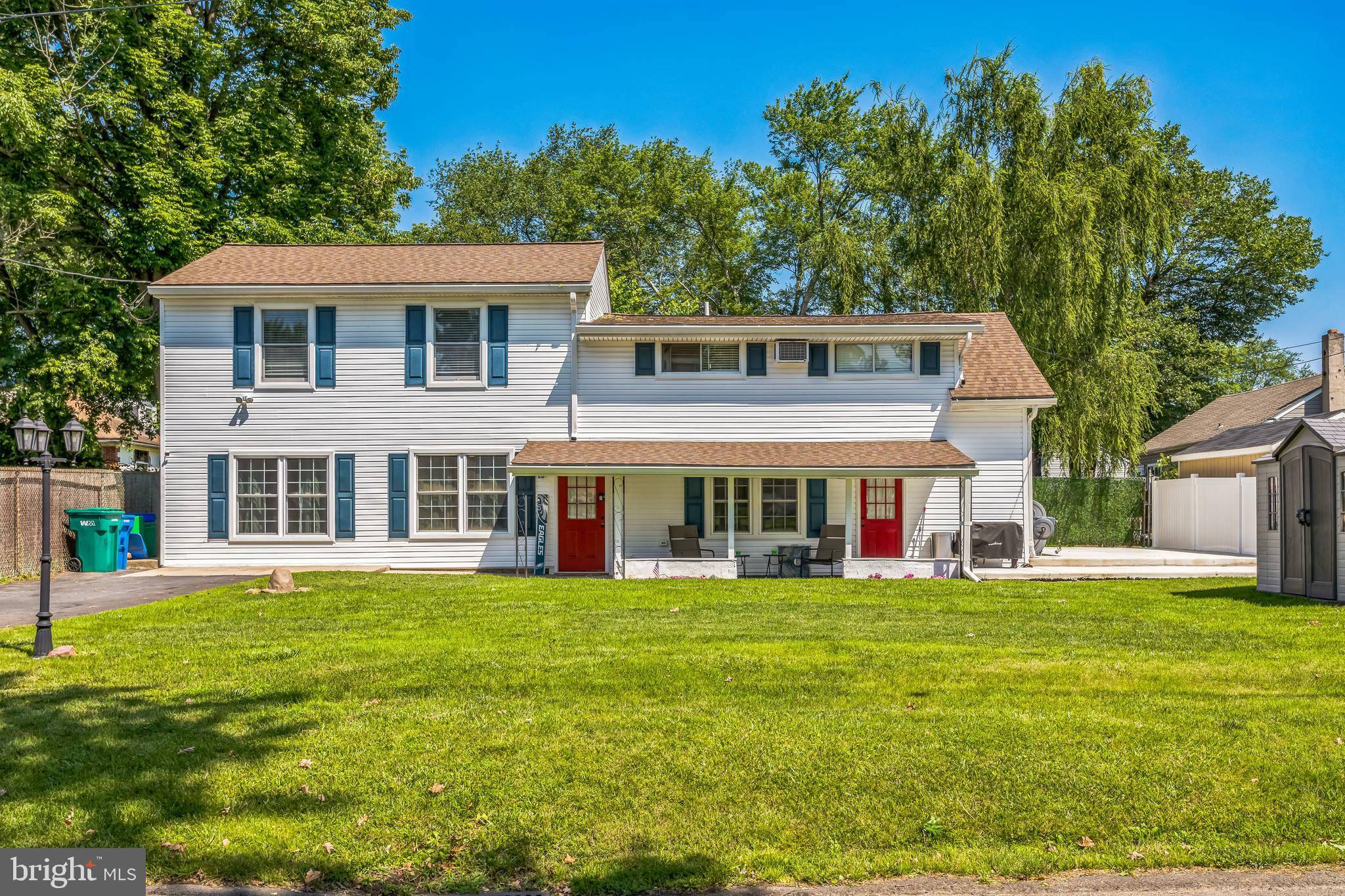 414 DELAWARE AVE, Croydon, PA 19021