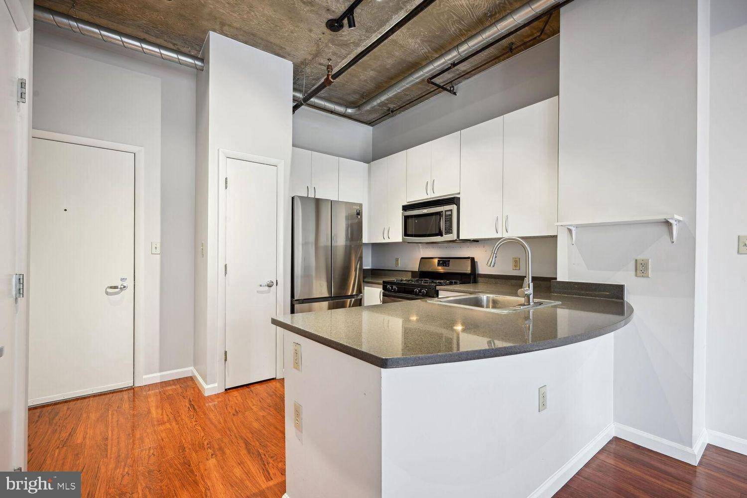 Washington, DC 20005,1300 N ST NW #410