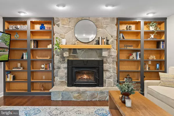 Harpers Ferry, WV 25425,71 LITTLE LAKE CT