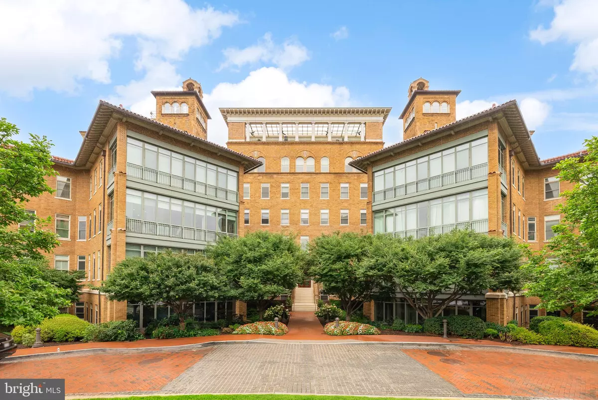 Washington, DC 20037,2425 L ST NW #234