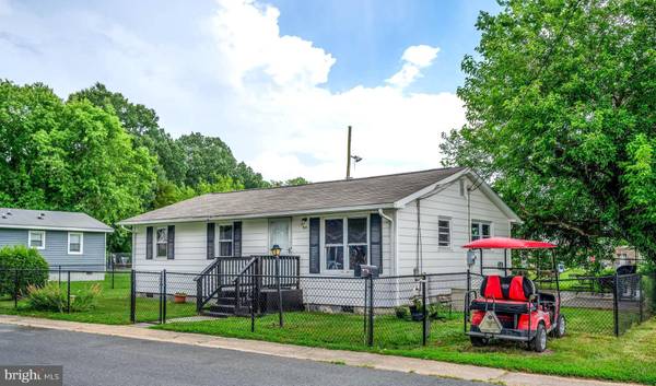 310 FRANKLIN ST, Colonial Beach, VA 22443