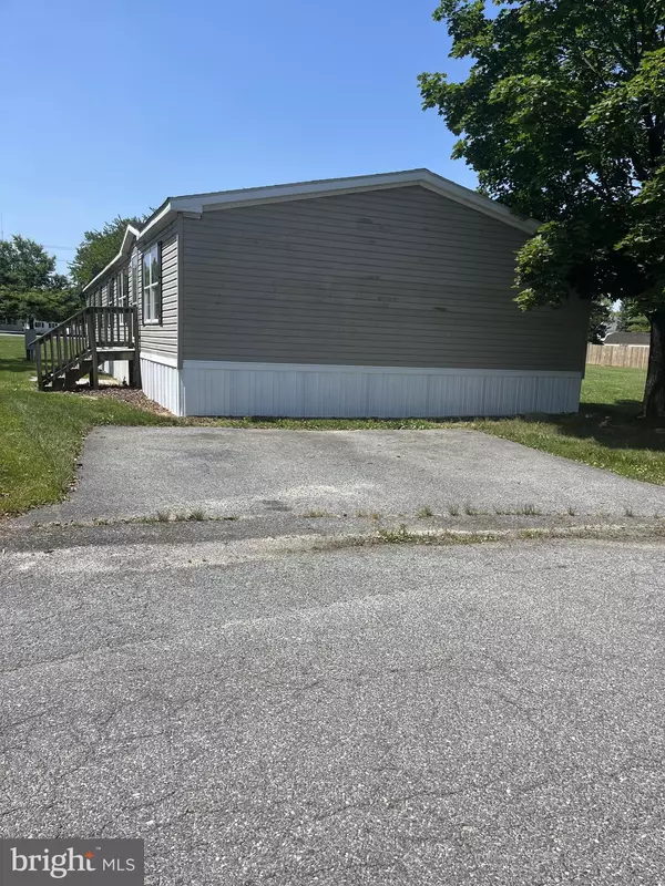 Dover, DE 19901,1061 S LITTLE CREEK #103