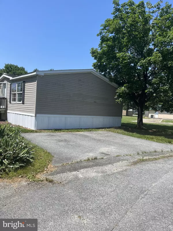 Dover, DE 19901,1061 S LITTLE CREEK #103