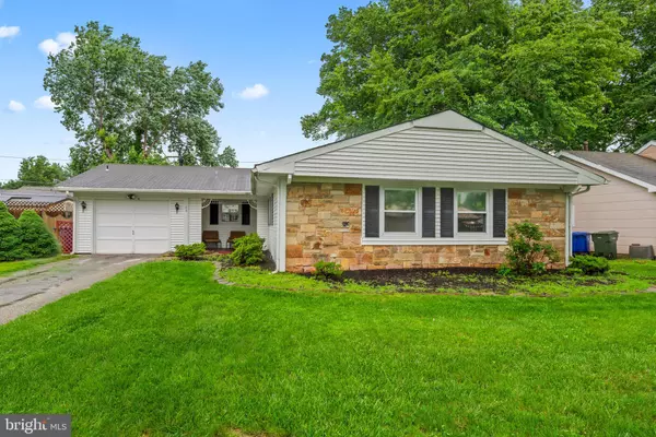 Willingboro, NJ 08046,54 EASTBROOK LN