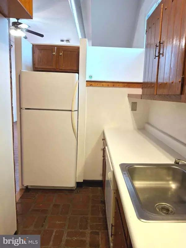Philadelphia, PA 19106,311 N RANDOLPH ST #1