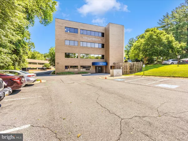 Rockville, MD 20852,3200 TOWER OAKS BLVD #4AII