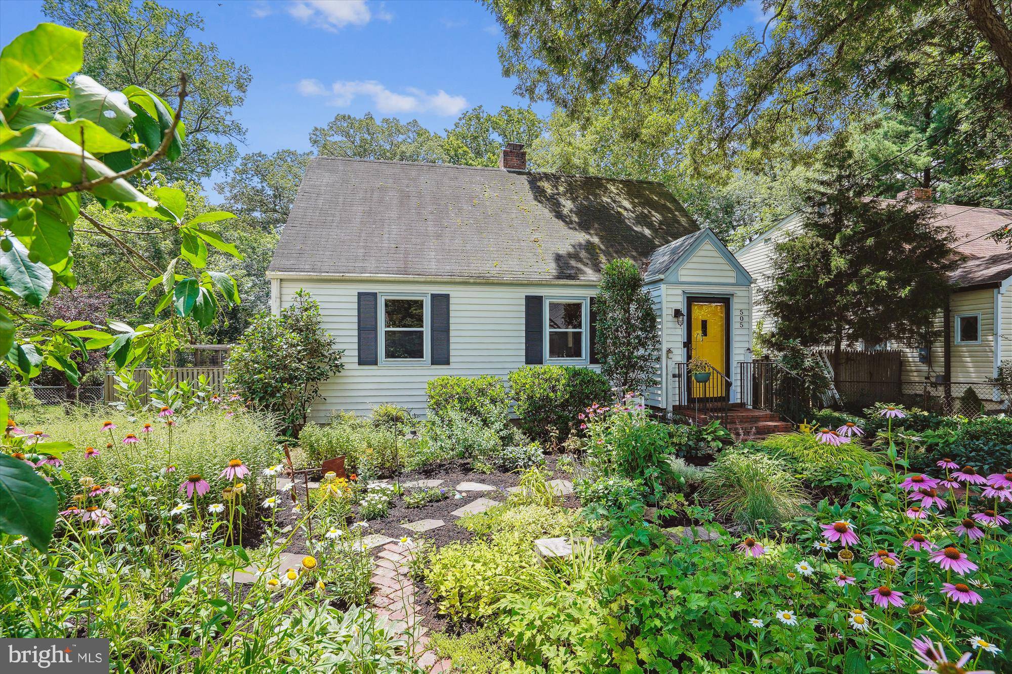 Falls Church, VA 22046,505 RANDOLPH ST