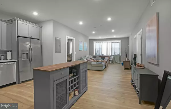 Philadelphia, PA 19121,2621 W JEFFERSON ST #2R