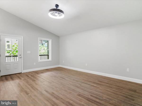 Chester Gap, VA 22623,130 HIGHLAND WAY