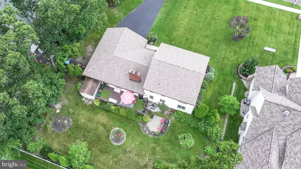 Hammonton, NJ 08037,32 LAKESHORE DR