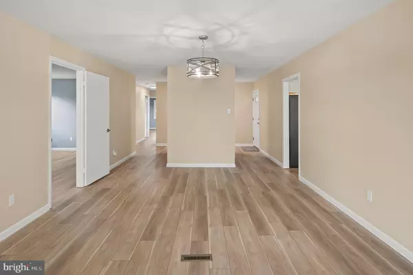 Bowie, MD 20715,12303 MANVEL LN