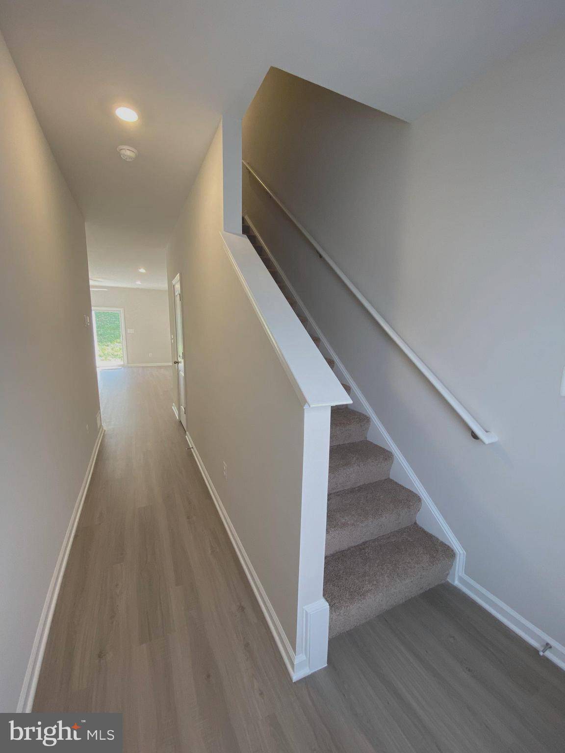 Falling Waters, WV 25419,130 BLOOMSBURY ST