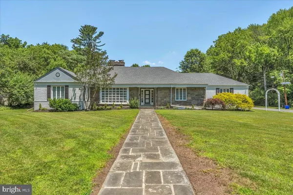 554 COOPER ST, Woodbury, NJ 08096