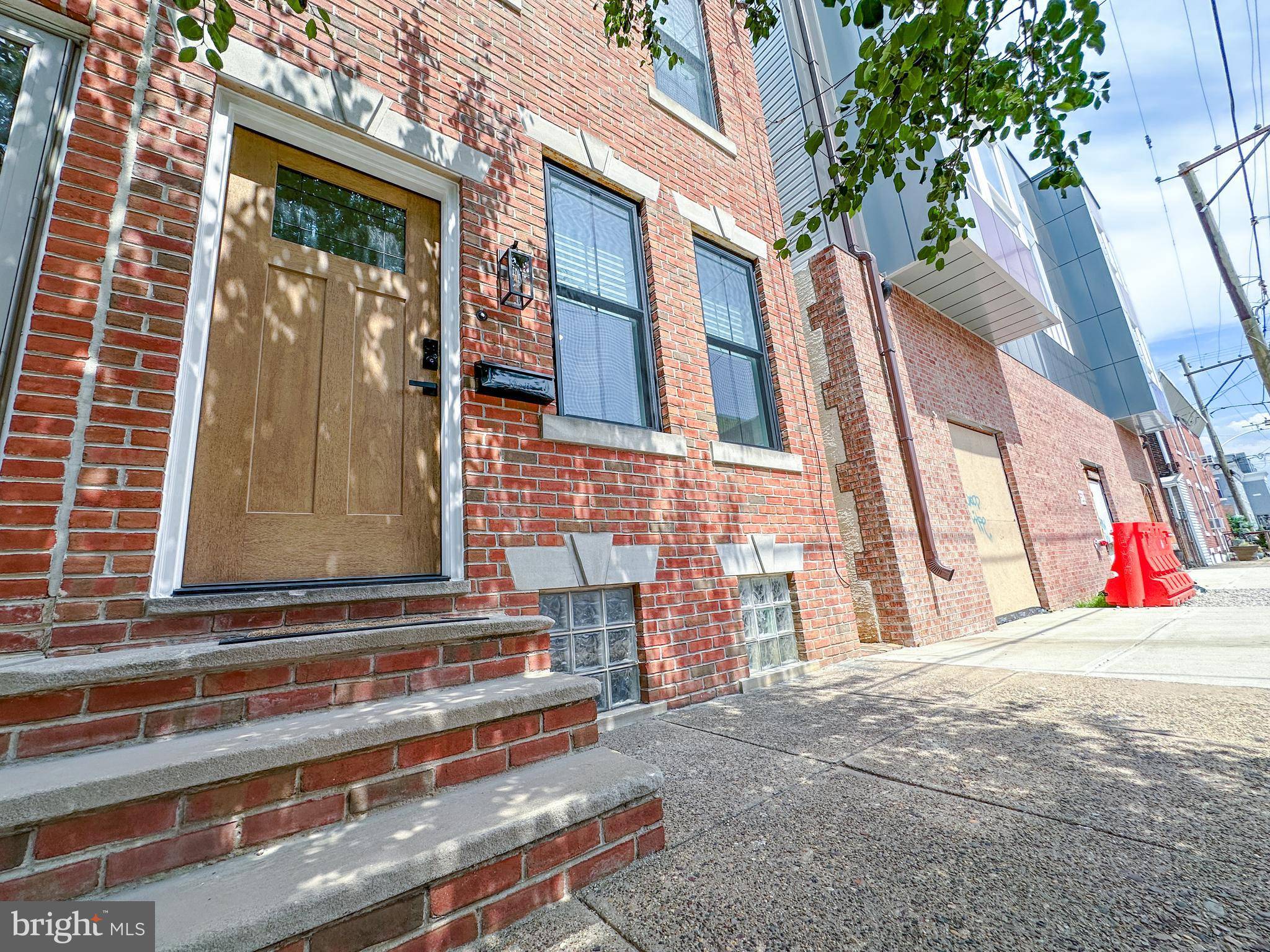 Philadelphia, PA 19125,2351 E HAGERT ST