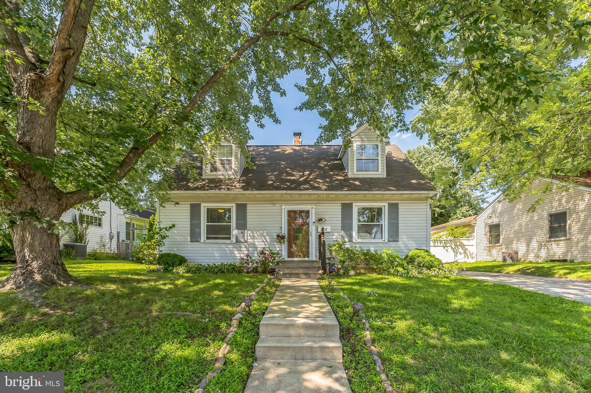128 W MARTIN LN, Norwood, PA 19074