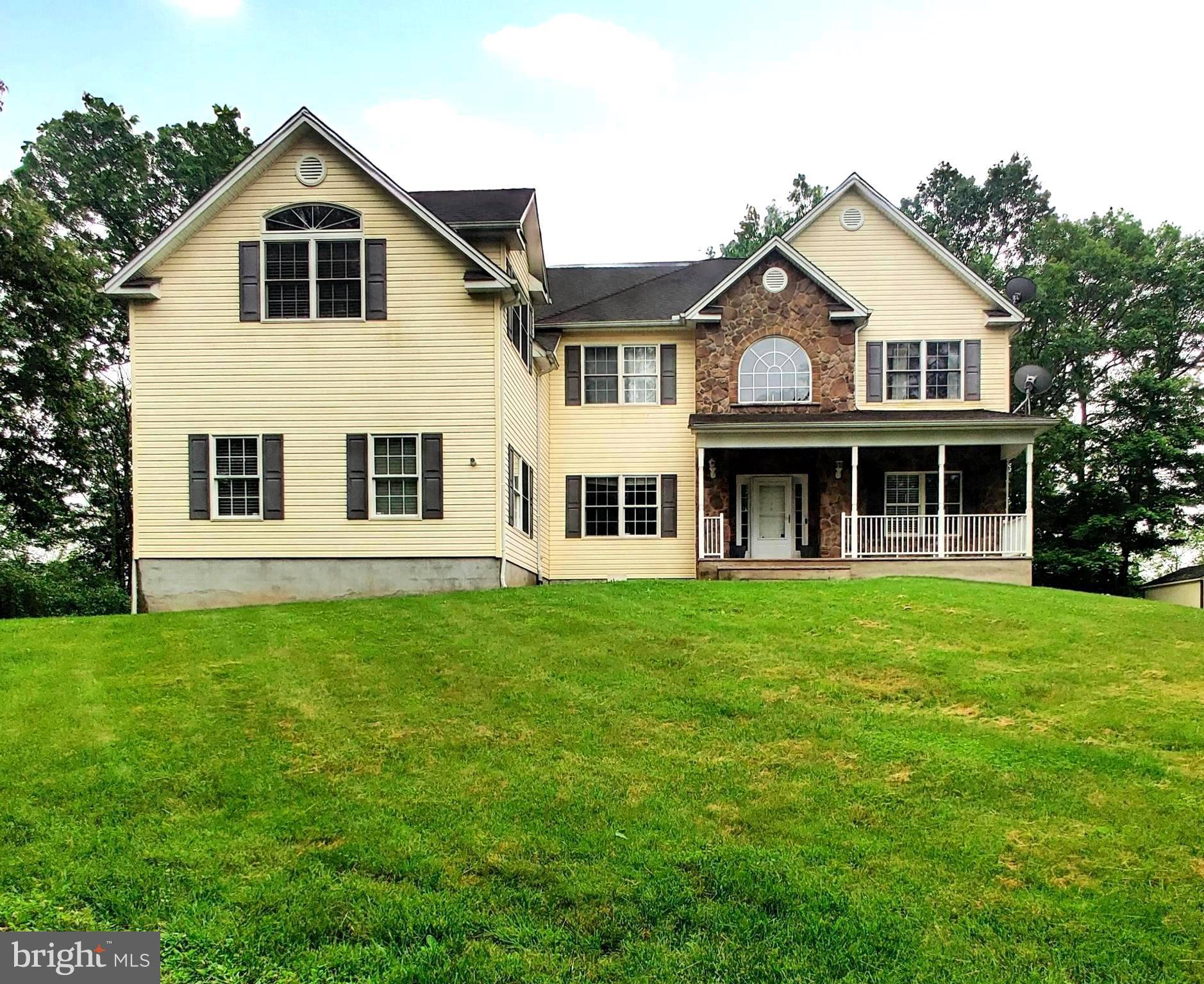 114 HILDA CT, East Stroudsburg, PA 18301